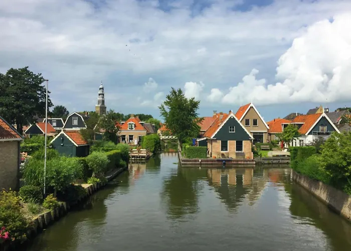 Holiday Home In Hindeloopen By Lake